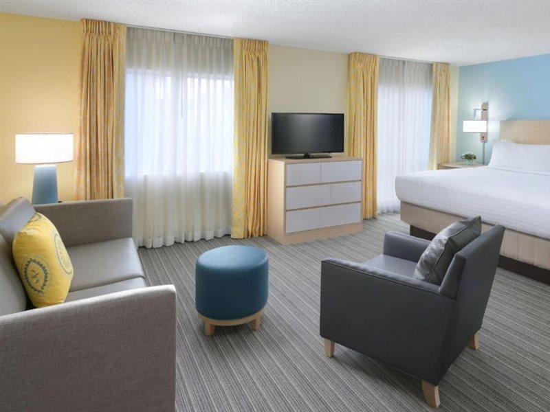 Sonesta Es Hotel