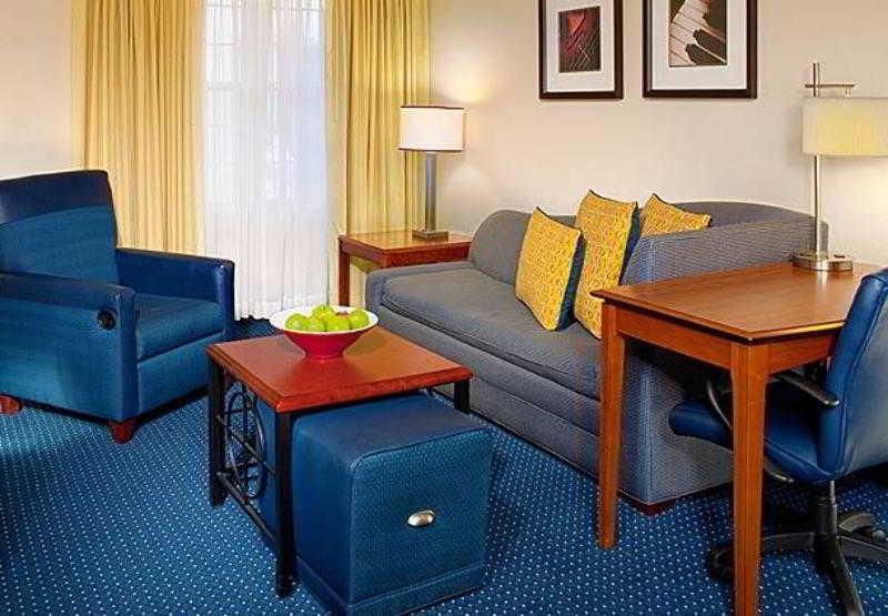 Hotel Sonesta Es 3*