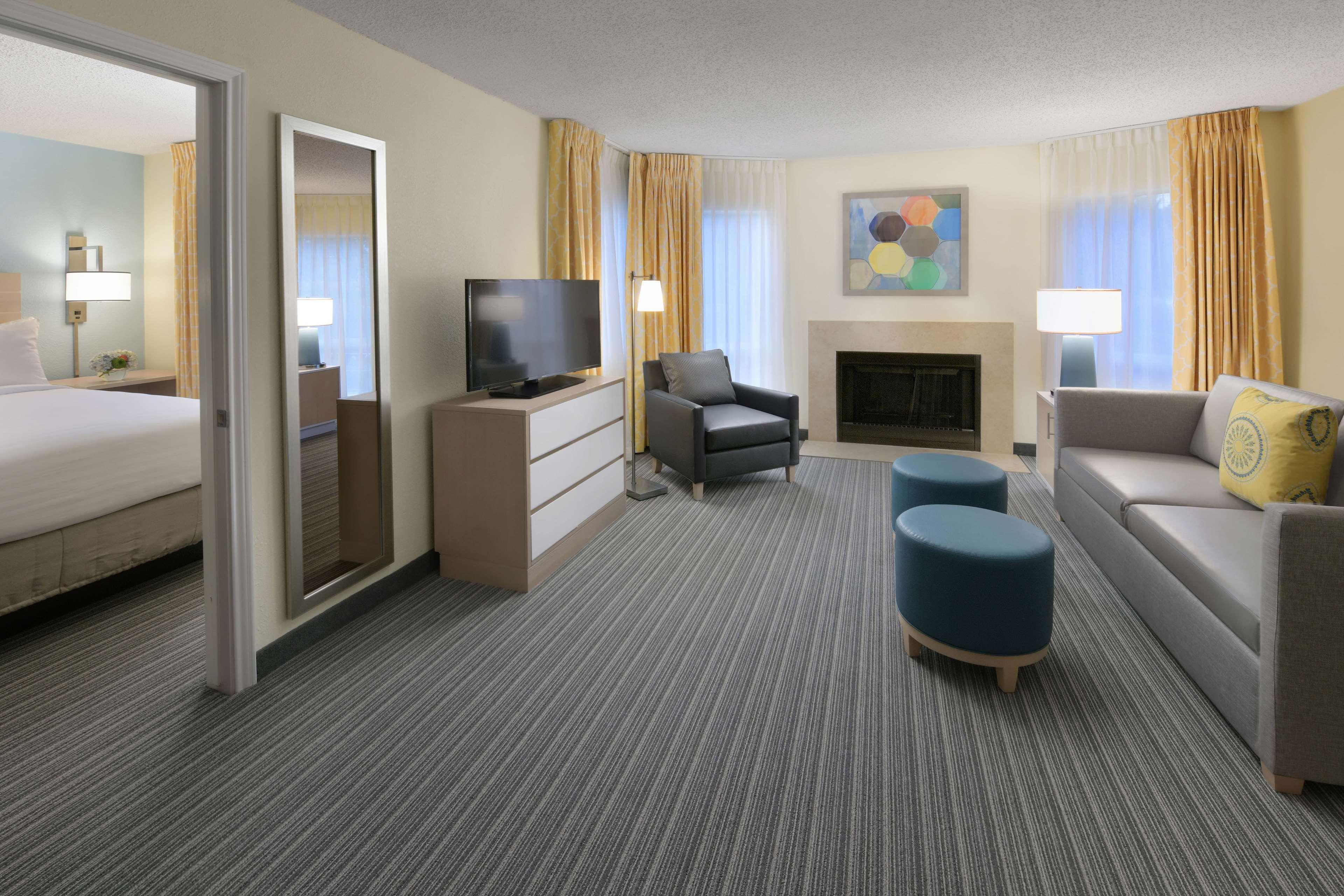 Hotel Sonesta Es 3*